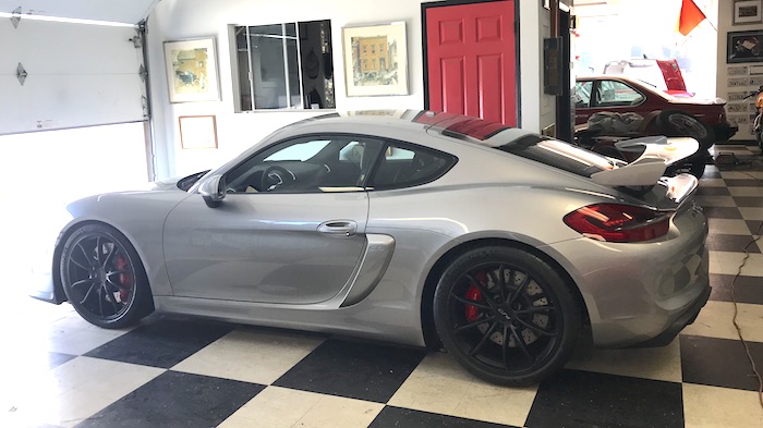 2016 Porsche Cayman GT4